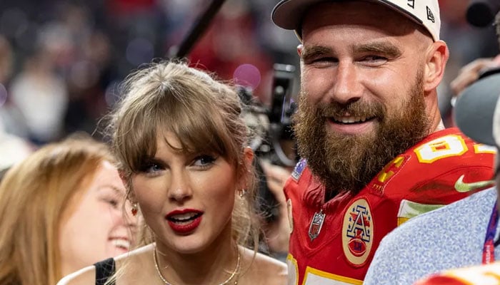 Travis Kelce headed for lawyers office with Taylor Swift