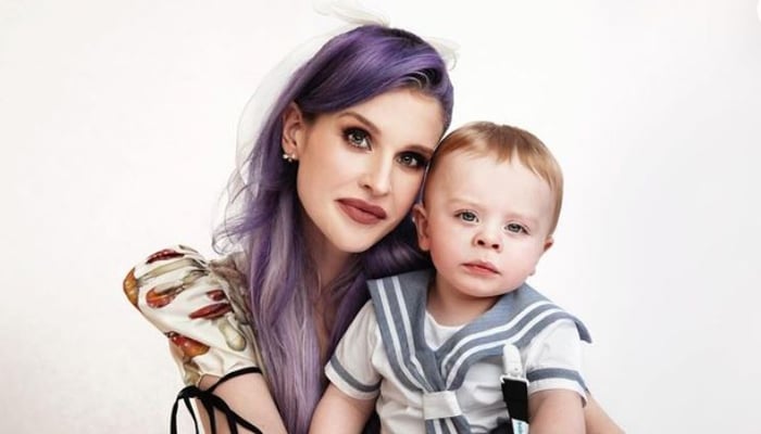 Kelly Osbourne exclaims her heart is about to explode in cute moment with son