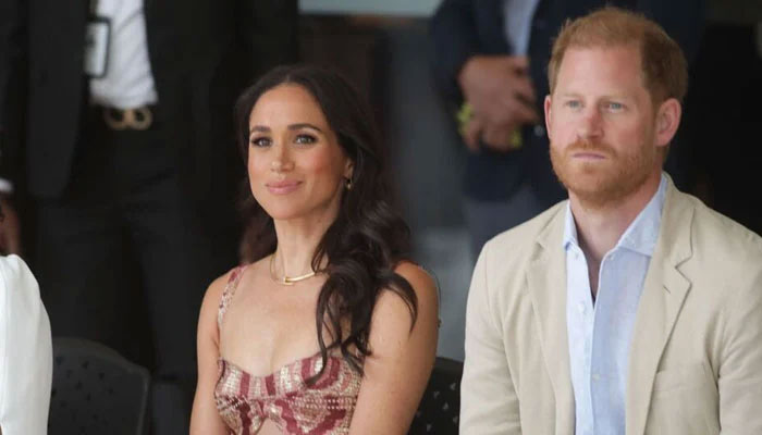 Prince Harry, Meghan Markle send message to Royal family with PDA filled moments