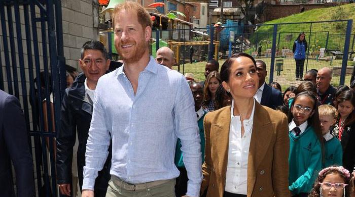 Prince Harry sets date for UK return after concluding tour with â€ ̃Queen' Meghan