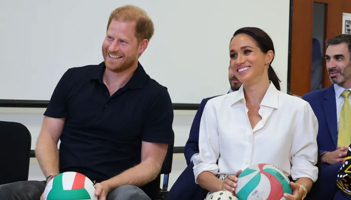 Prince Harry, Meghan Markle seeking alternate royal court in US