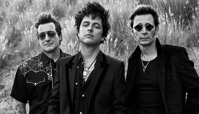 Green Day gives fans the time of your life amid storm during concert