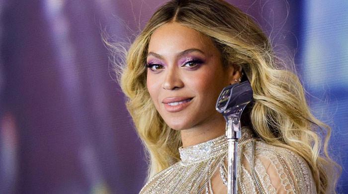 Beyoncé scores big career win after country album