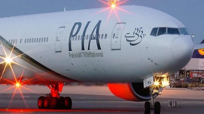 PIA slashes 30% fares for Karachi-Jeddah flights D_Trends