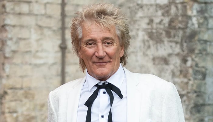 Rod Stewart clarifies his health status after suffering from Covid