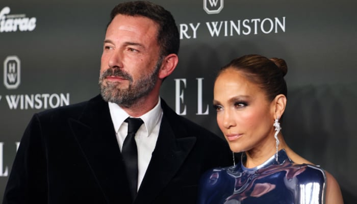 Ben Affleck told to hang in there amid divorce from Jennifer Lopez