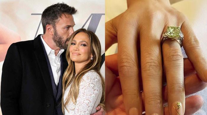 Jennifer Lopez proves she still loves Ben Affleck with new move