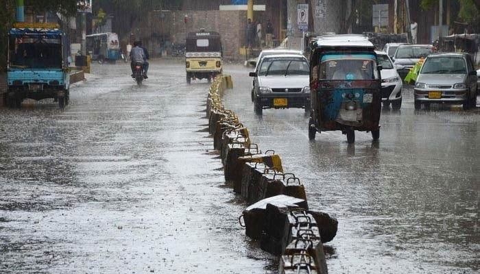 Heavy rain in Karachi likely as cyclone moves away from Sindh's coast