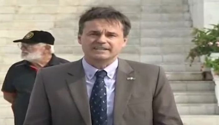 US Consul General in Karachi Scott Urbom speaks to the media during his visit to Mazar-e-Quaid in Karachi on September 4, 2024. — Screengrab via YouTube/Geo News