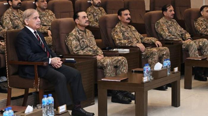 PM lauds Pakistan Army’s pivotal role in maintaining regional balance of power Dtrends