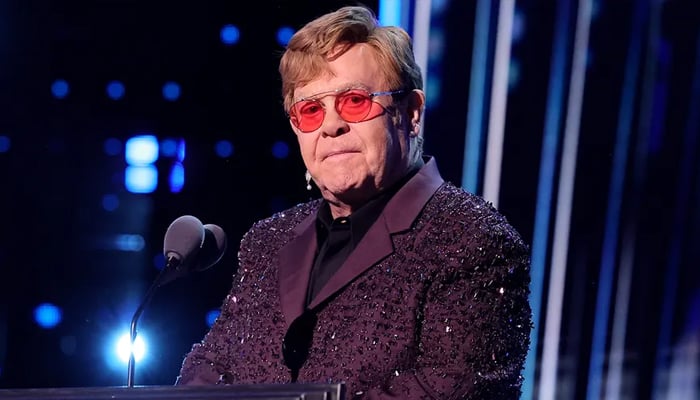 Elton John feels greatest in first public appearance after eye infection