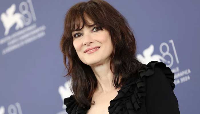 Winona Ryder mengungkapkan perasaannya saat melangkah ke lokasi syuting sekuel Beetlejuice