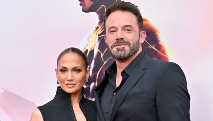 Photo: Ben Affleck still at mercy of Jennifer Lopez amid divorce: Source