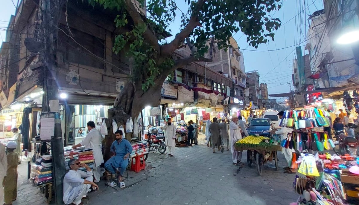 The street overlooking the Moti Mahal dhaba in Saddar Bazaar. — Photo by Geo News