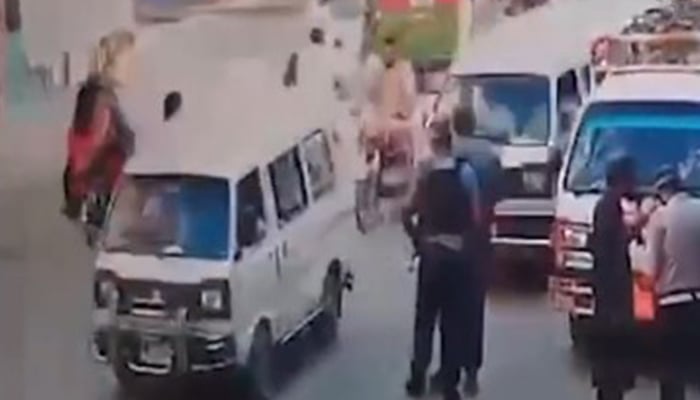 Moments before the driver rammed his vehicle into the traffic police officers in Peshawar on September 13, 2024. — Screengrab/Geo News