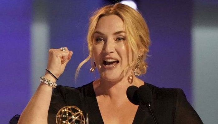 Kate Winslet becomes guru for fans having body issues