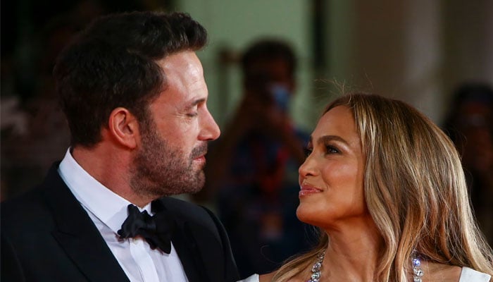 Jennifer Lopez, Ben Affleck caught again in another reunion amid divorce