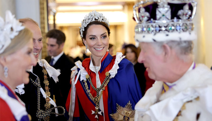 Kate Middleton, Prince William hold secret meeting with King Charles days before Harrys UK return