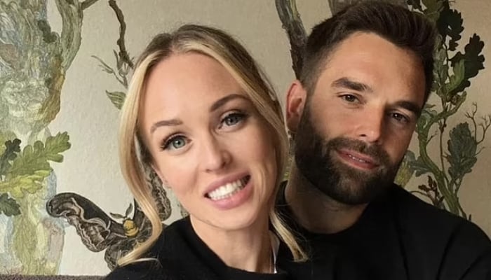 Jorgie Porter does gender reveal after Italian babymoon with Oliver Piotrowski