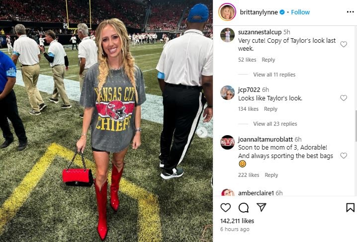 Pregnant Brittany Mahomes channels cowgirl at Chiefs-Falcons Game