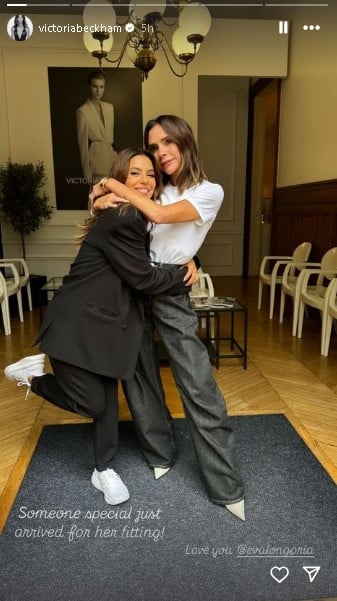 Victoria shares special moment with longtime pal Eva Longoria ahead of Paris Fashion show