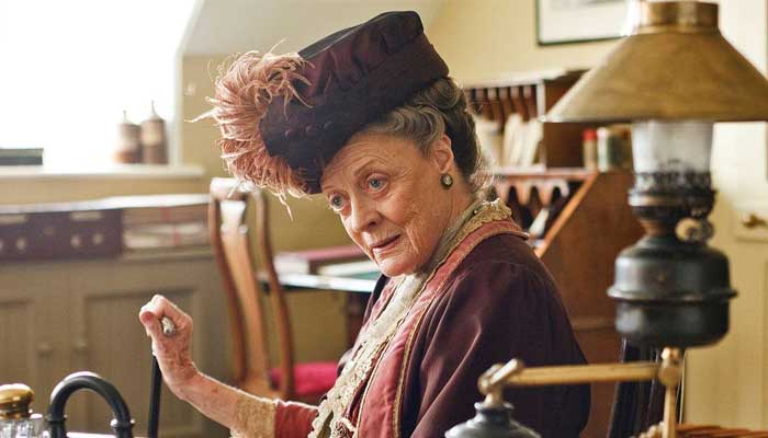 Harry Potter star Maggie Smith life before Downton Abbey comes to light