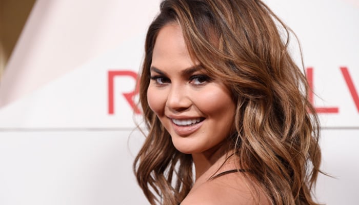 Chrissy Teigen treats fans with sweet Hammer Museum outing