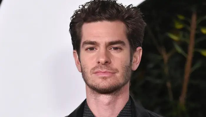 Andrew Garfield plays Florence Pughs love interest in We Live in Time