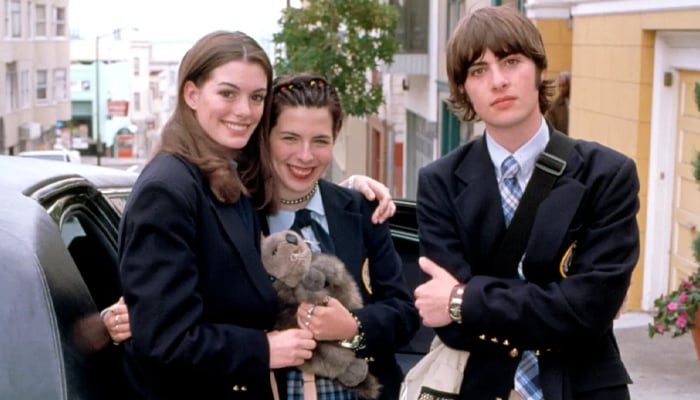 The Princess Diaries 3 takes THIS director onboard for production