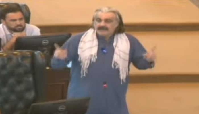 Khyber Pakhtunkhwa (KP) Chief Minister Ali Amin Gandapur addressing a provincial assembly session in Peshawar on October 6, 2024. — Screengrab via Geo News