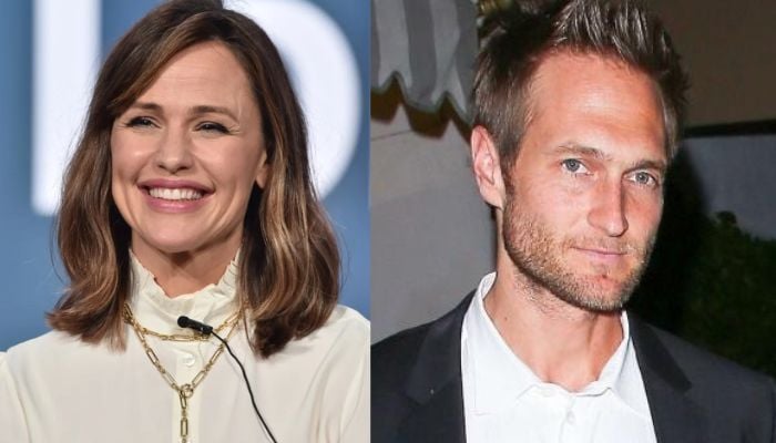 Jennifer Garner, John Miller share romantic stroll amid Ben Affleck split drama