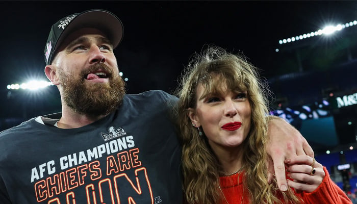 Travis Kelce keeps Taylor Swift waiting on runway before flight: Source