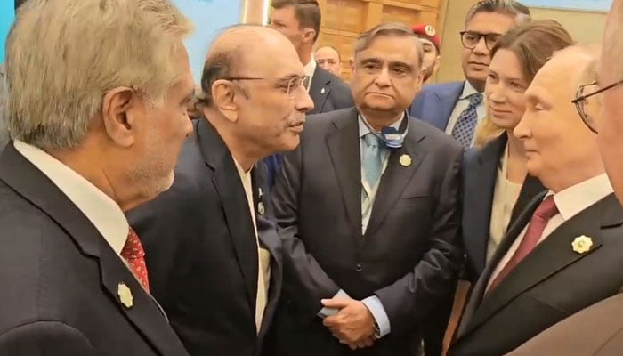 President Asif Ali Zardari (second left) interacts with his Russian counterpart Vladimir Putin (second from right) on the sidelines of international forum on “Interrelation of Times and Civilizations- Basis for Peace and Development”in Ashgabat, Turkmenistan on October 11, 2024. — Radio Pakistan