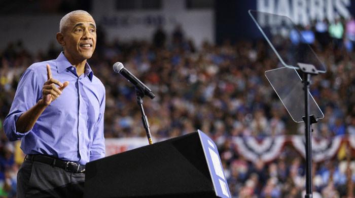 Obama urges black men to back Harris in elections