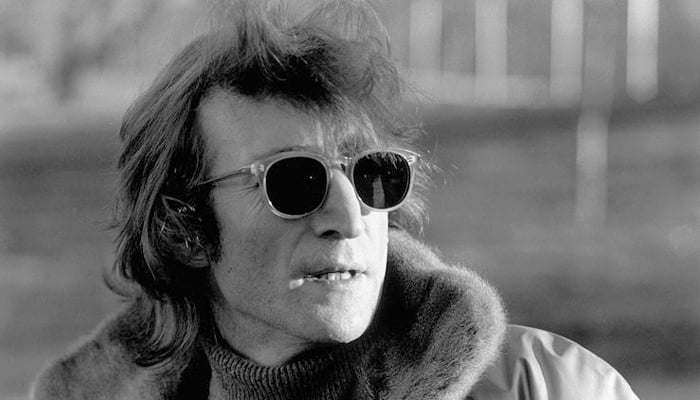 John Lennon nommé membre des Beatles dont il craignait qu'il ne finisse pauvre