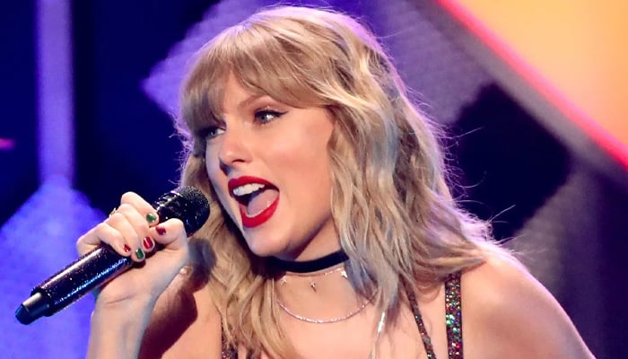 Taylor Swift flaunts four different looks for Miami Eras Tour concert