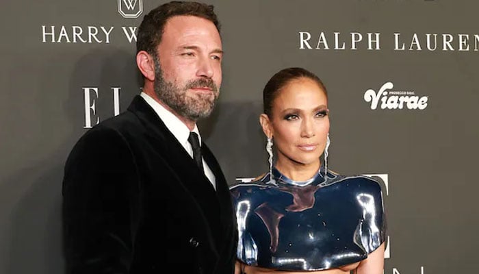 Jennifer Lopez, ex Ben Affleck attend same event in Brentwood