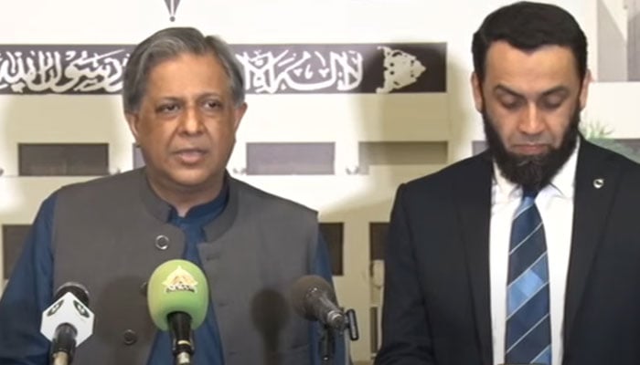 Law Minister Azam Nazeer Tarar (left) and Information Minister Attaullah Tarar address the press conference in Parliament House on October 20, 2024. — Screengrab via Geo News