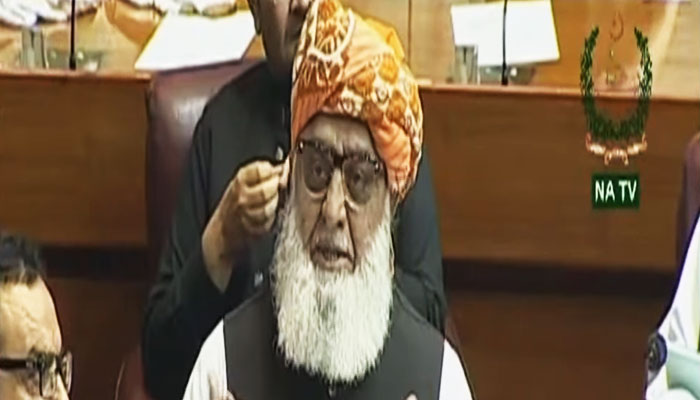 JUI-F chief Maulana Fazlur Rehman addresses NA session. — YouTube/Geo News/screengrab