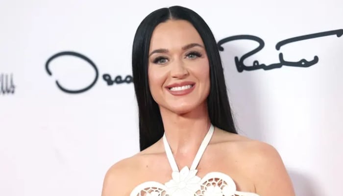 Photo: Desperate Katy Perry plans new gig to stay relevant: Source