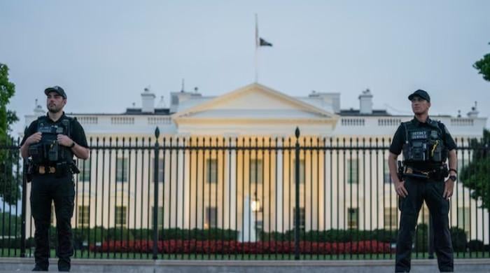 White House presses govt AI use with eye on security, guardrails