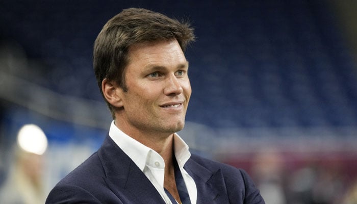 Tom Brady finds his broadcasting job Pretty Cool