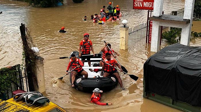 Tropical storm leaves towns submerged, 76 dead in Philippines