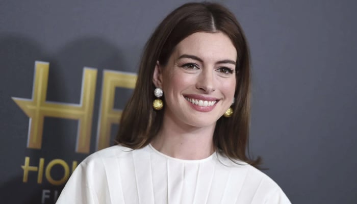 Anne Hathaway amazes fans with major Halloween transformation