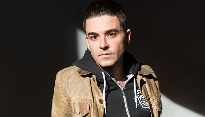 Chris Carrabba shares rare comment on Dashboard Confessionals career