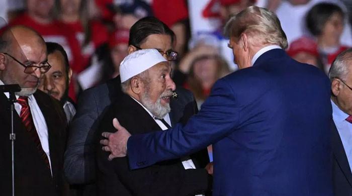 American Muslim leaders publicly endorse Donald Trump at Michigan rally