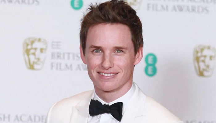 Eddie Redmayne shares his secret to staying unnoticed in public