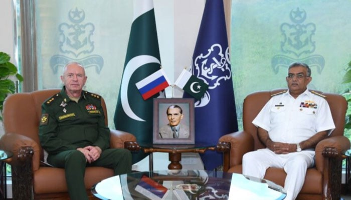 Russias Deputy Defence Minister Colonel General Aleksandr V Fomin (left) calls on Chief of the Naval Staff Admiral Naveed Ashraf at Naval Headquarters on October 29, 2024. — APP