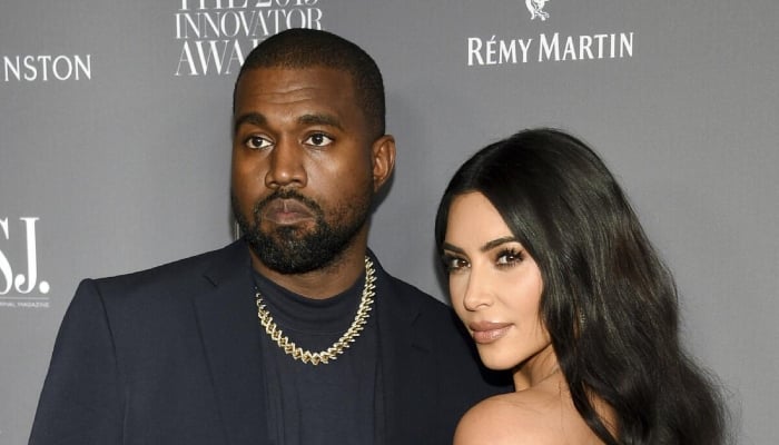 Photo: Kim Kardashian to fight with Kanye West before escape: Report