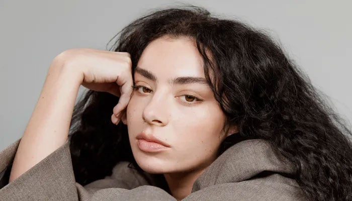 Charli XCX set to shake up Saturday Night Live with hosting debut